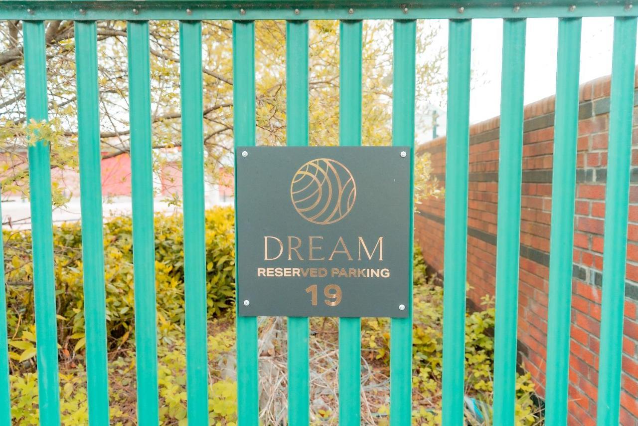 Dream Hotel 3*